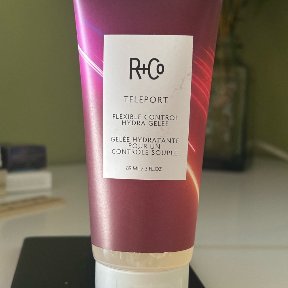 R+Co Teleport Hydra Gelee